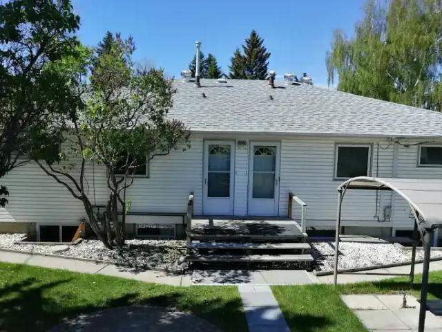 2 Bedroom Apartment Calgary AB 104181820