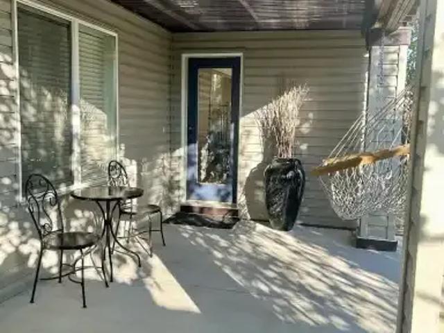 2 Bedroom Apartment Calgary AB 104182026