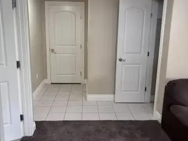 2 Bedroom Apartment Calgary AB 104182097