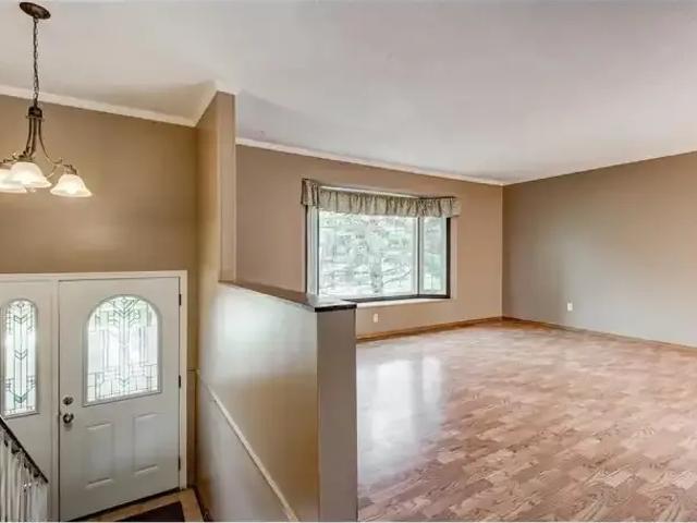 2 Bedroom Apartment Calgary AB 104182660