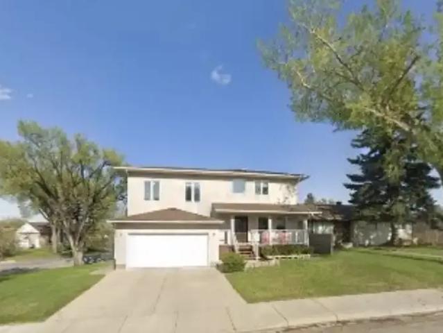 2 Bedroom Apartment Calgary AB 104182773