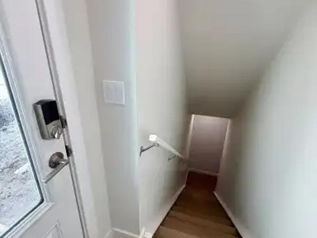 2 Bedroom Apartment Calgary AB 104182849