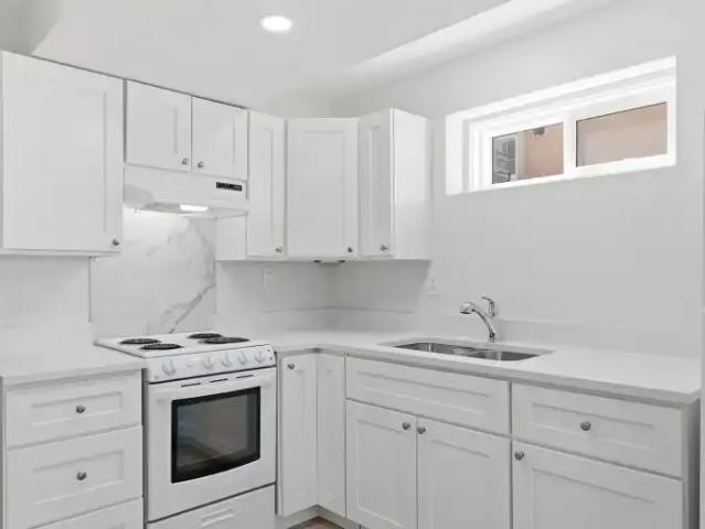 2 Bedroom Apartment Calgary AB 104182899