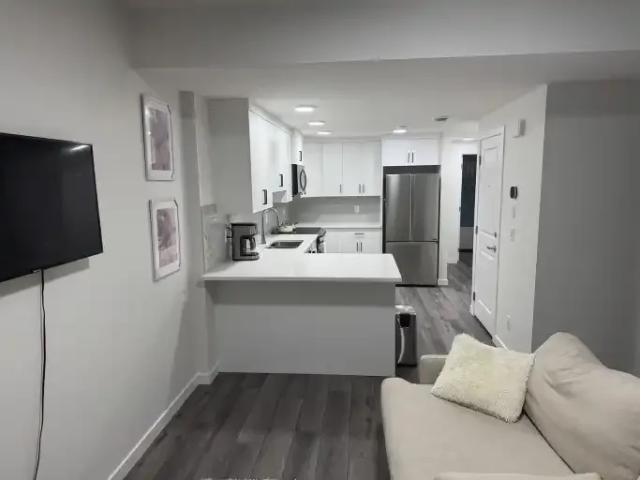 2 Bedroom Apartment Calgary AB 104182903