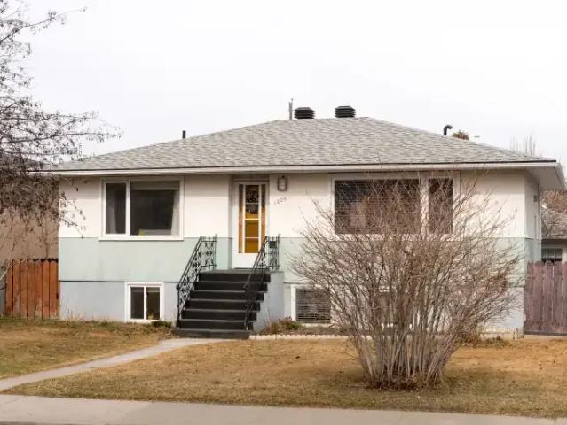 2 Bedroom Apartment Calgary AB 104224435
