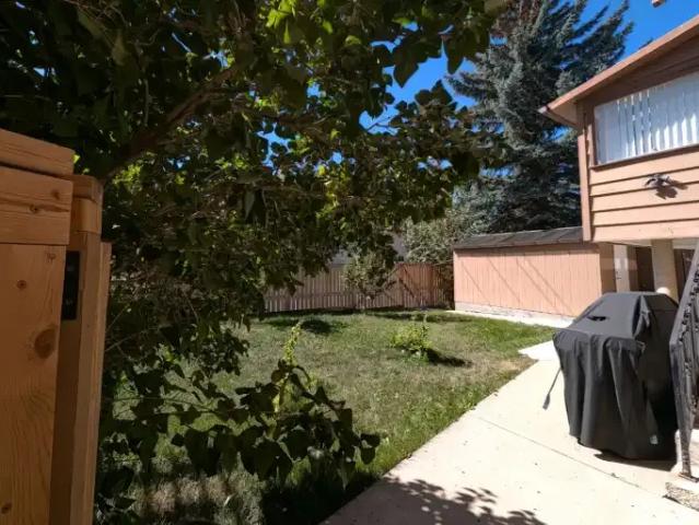2 Bedroom Apartment Calgary AB 104224787
