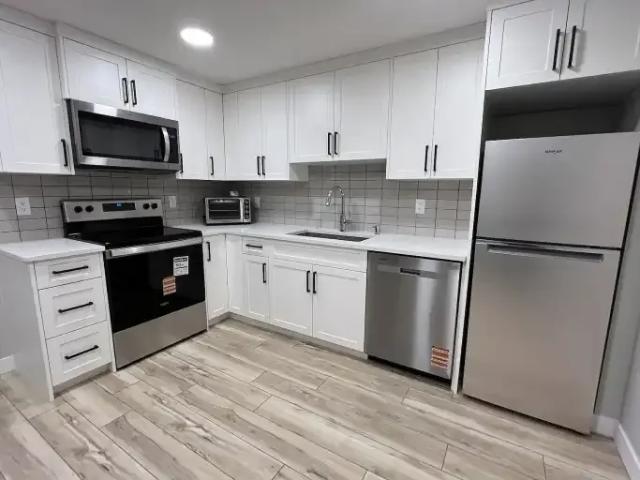 2 Bedroom Apartment Calgary AB 104257038