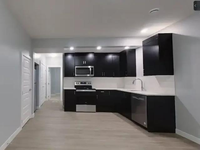 2 Bedroom Apartment Calgary AB 104257197