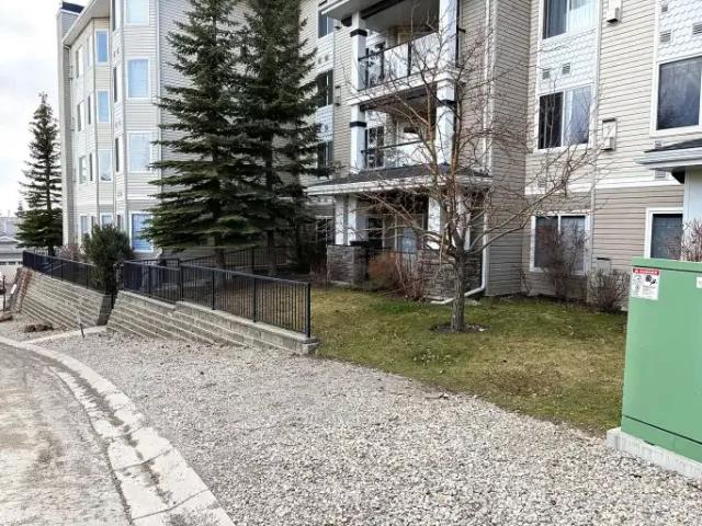 2 Bedroom Apartment Calgary AB 104401393
