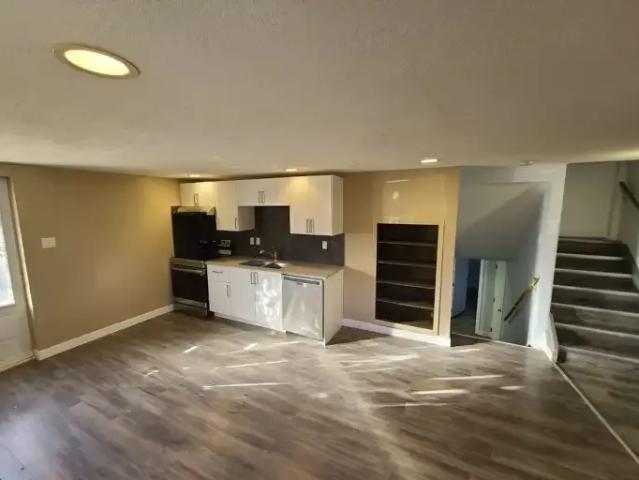 2 Bedroom Apartment Calgary AB 104434135