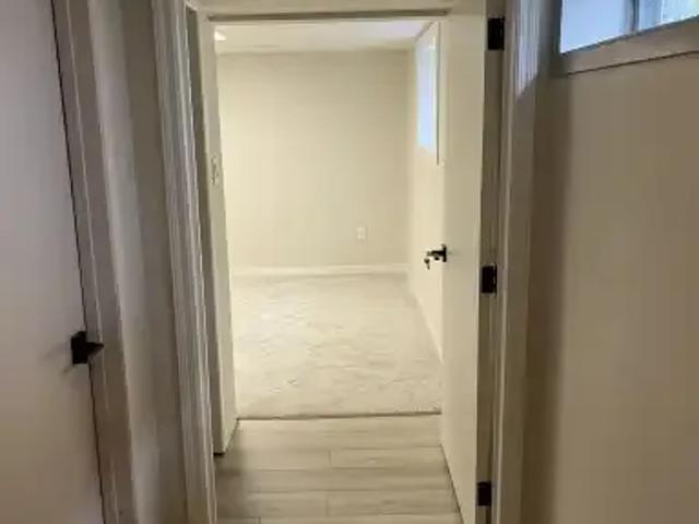 2 Bedroom Apartment Calgary AB 104470803