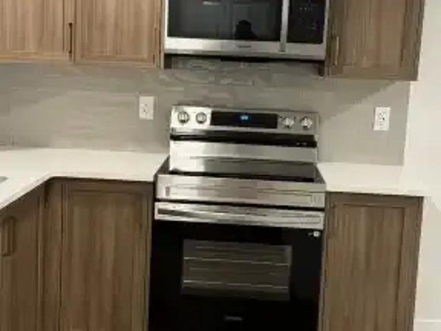 2 Bedroom Apartment Calgary AB 104506839