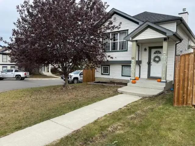 2 Bedroom Apartment Calgary AB 104535517