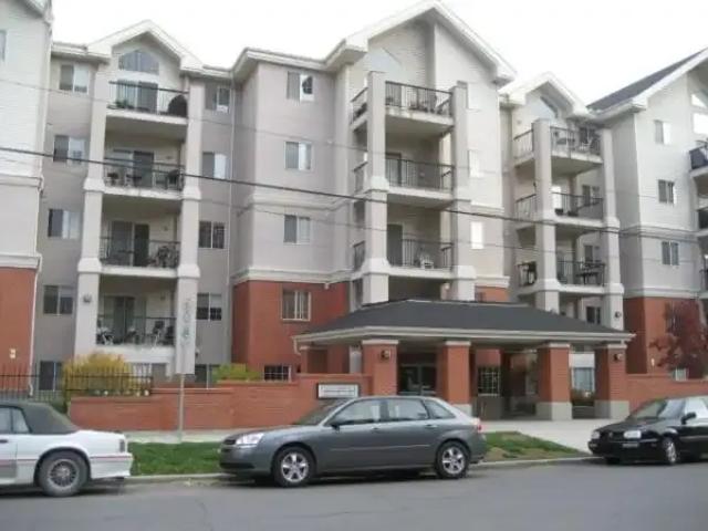2 Bedroom Apartment Calgary AB 104563223