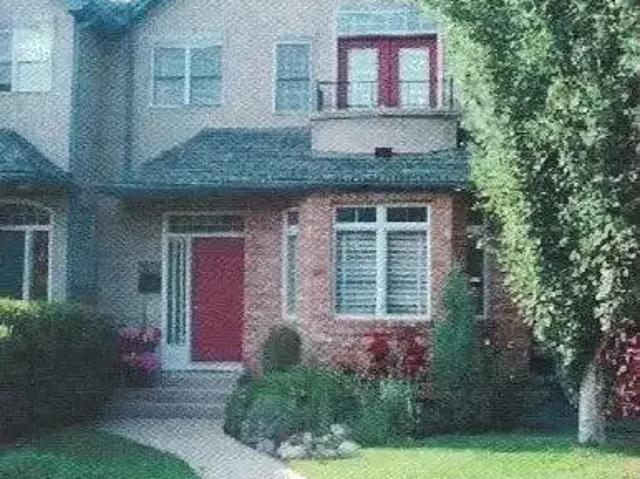 2 Bedroom Apartment Calgary AB 104563585