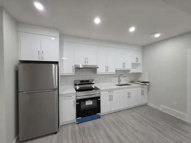 2 Bedroom Apartment Calgary AB 104598119