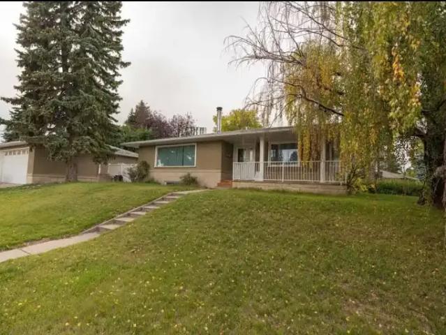 2 Bedroom Apartment Calgary AB 104598535
