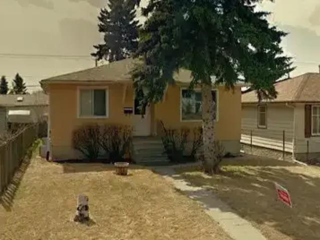 2 Bedroom Apartment Calgary AB 104824634