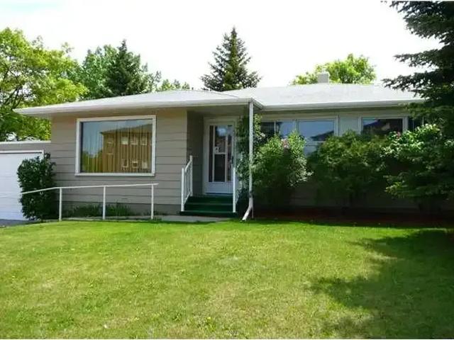 2 Bedroom Apartment Calgary AB 104841713