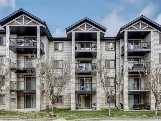 2 Bedroom Apartment Calgary AB 104864355