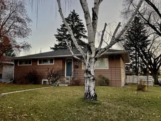 2 Bedroom Apartment Calgary AB 104888533