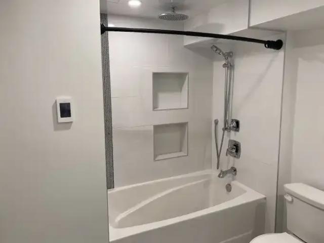 2 Bedroom Apartment Calgary AB 104940106