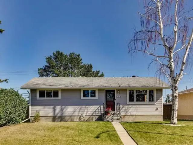 2 Bedroom Apartment Calgary AB 104940842