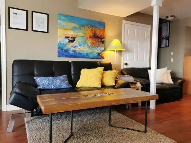 2 Bedroom Apartment Calgary AB 105072037