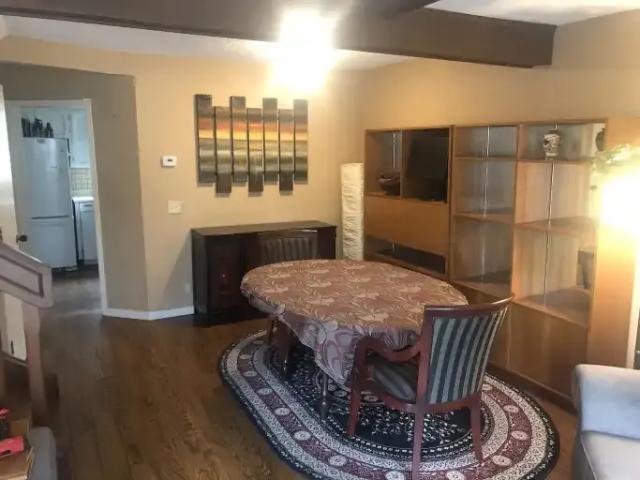 2 Bedroom Apartment Calgary AB 100298812