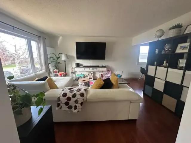 2 Bedroom Apartment Calgary AB 101826603