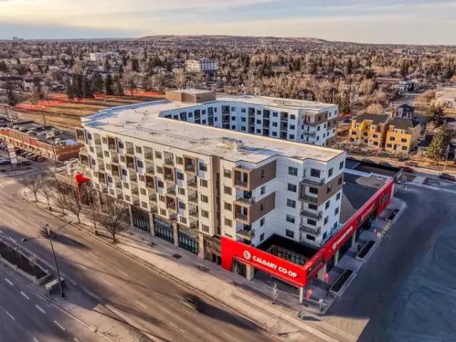 2 Bedroom Apartment Calgary AB 102052293