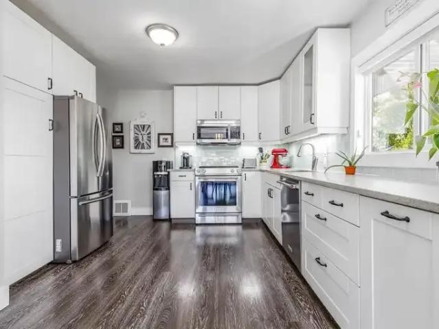 2 Bedroom Apartment Calgary AB 102306412