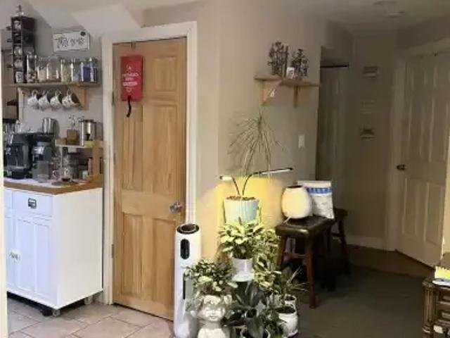 2 Bedroom Apartment Calgary AB 102306657