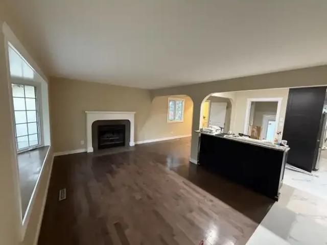 2 Bedroom Apartment Calgary AB 102770908
