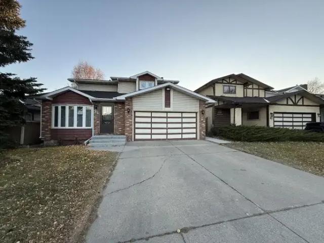 2 Bedroom Apartment Calgary AB 102794861