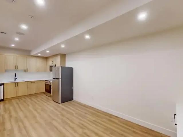2 Bedroom Apartment Calgary AB 102846564