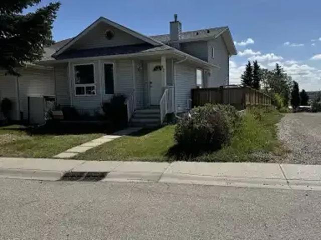 2 Bedroom Apartment Calgary AB 102914821