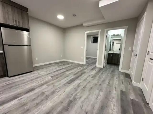 2 Bedroom Apartment Calgary AB 103487293