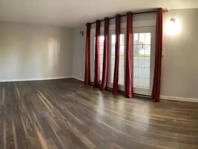 2 Bedroom Apartment Calgary AB 103840266