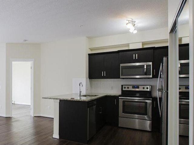 2 Bedroom Apartment Calgary AB 97743491