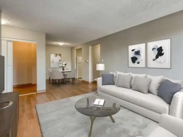 2 Bedroom Apartment Calgary AB 98568858