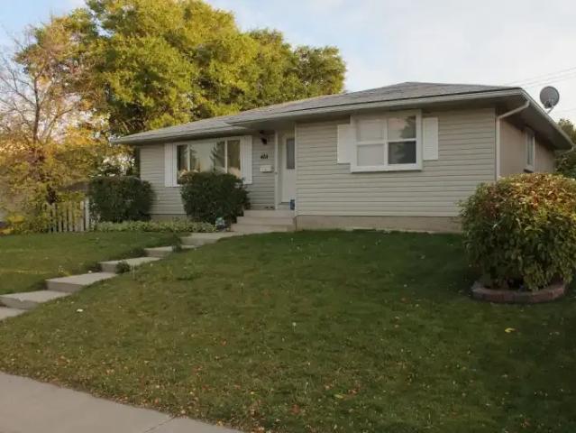 2 Bedroom Apartment Calgary AB 98785108