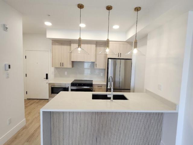 2 Bedroom Apartment Calgary AB 98313120