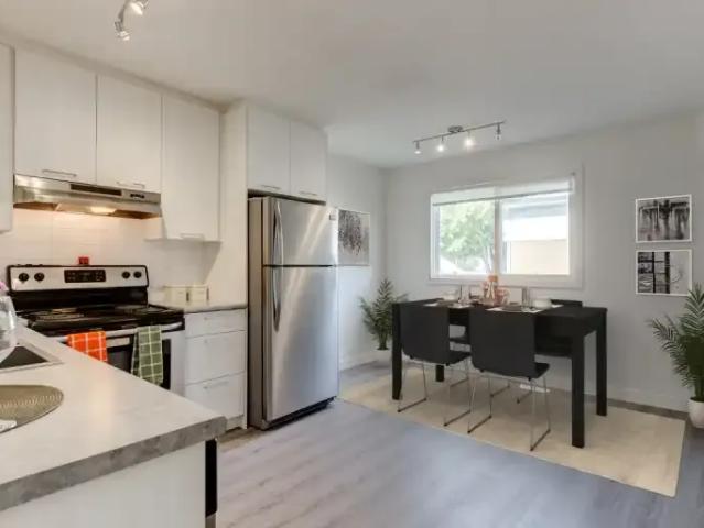 2 Bedroom Apartment Calgary AB LS98598816