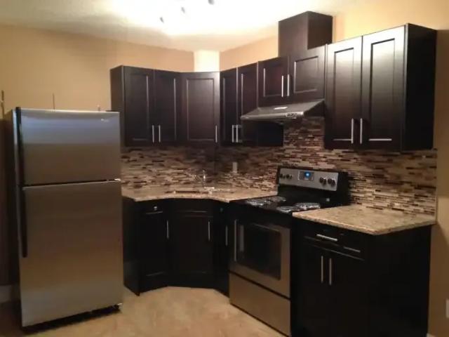 2 Bedroom Apartment Calgary AB LS100940272