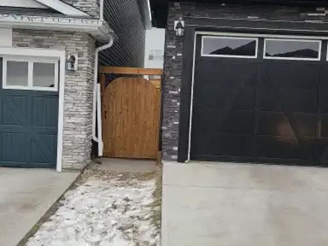 2 Bedroom Apartment Calgary AB LS100975271