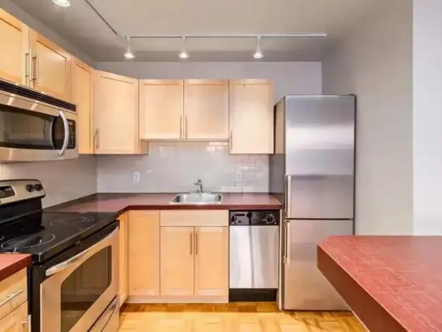2 Bedroom Apartment Calgary AB LS101014358