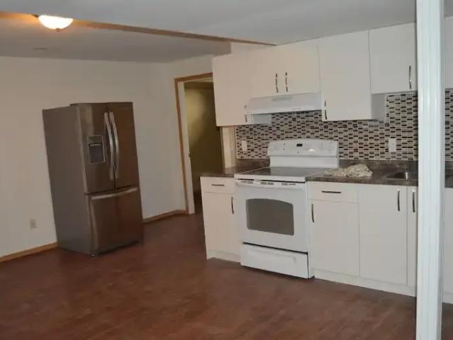 2 Bedroom Apartment Calgary AB LS101185198