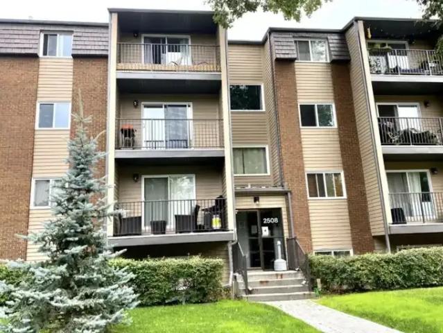 2 Bedroom Apartment Calgary AB LS102629458