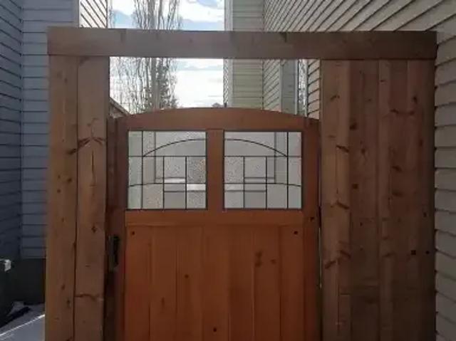2 Bedroom Apartment Calgary AB LS102658523